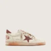 Ball Star da donna in pelle bianca con stella e linguetta sul tallone in pelle color ruggine