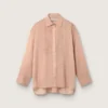 Camicia oversize da donna in voile di cotone color corallo con dettagli plissettati