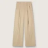 Pantaloni da donna in gabardina di lana color sabbia
