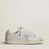 Stardan LTD in pelle bianca con stella e linguetta sul tallone in pelle scamosciata grigio ghiaccio
