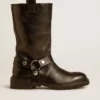 Stivali Kurt in pelle nera lucida con fibbia e borchie color argento