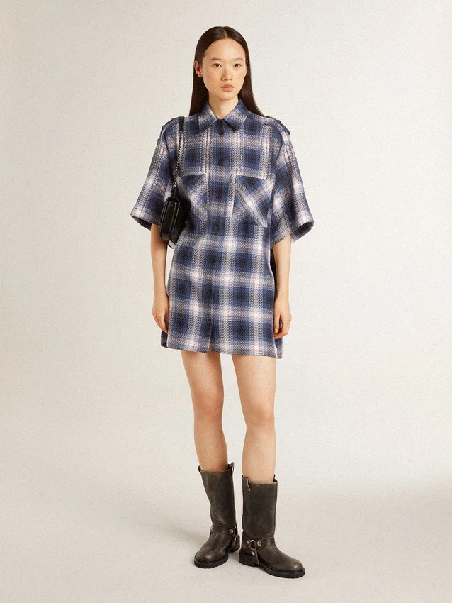 Abito camicia corto da donna con motivo a scacchiera 3D e ricami