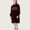 Abito da bambina bordeaux effetto velluto con ricamo sul davanti