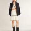 Abito gilet da donna in cotone bianco invecchiato con bordi a costine blu scuro e cristalli