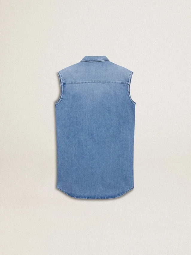 Abito in denim da bambina con nodo sul davanti e ricami