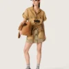 Abito safari da donna in cotone beige e verde militare con tasche maxi