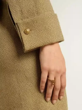 Anello color oro antico con maglie flessibili