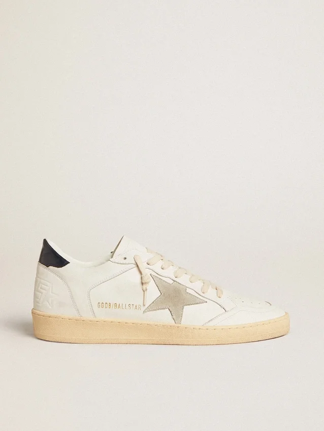 Ball Star con stella in pelle scamosciata grigio ghiaccio e linguetta sul tallone in pelle blu