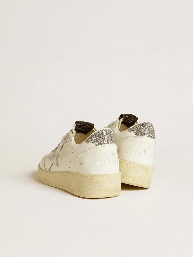 Ball Star da donna con stella in pelle argentata e linguetta sul tallone con glitter argentati