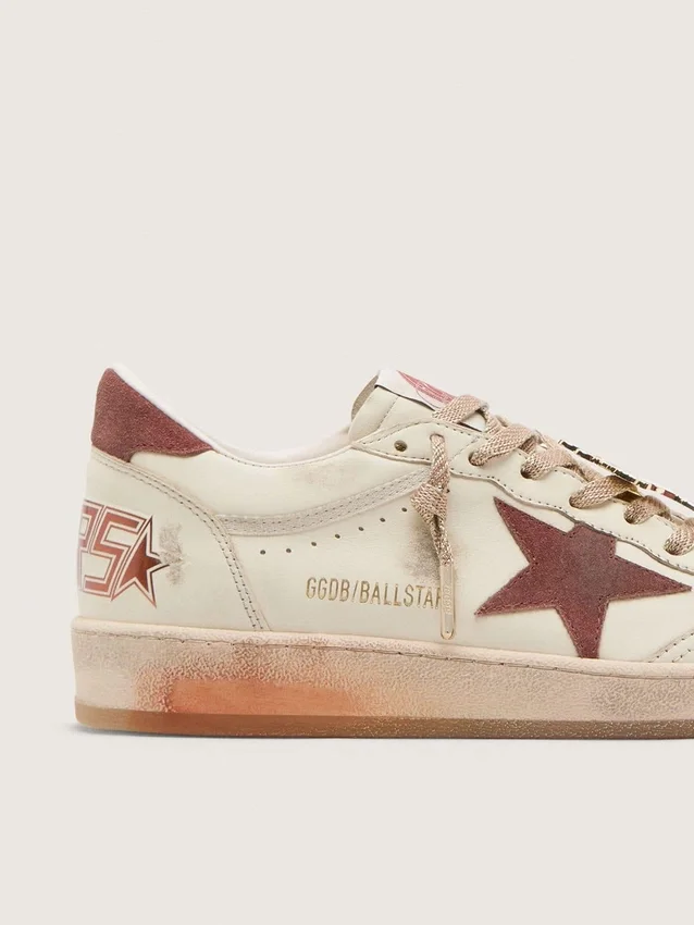 Ball Star da donna in pelle bianca con stella e linguetta sul tallone in pelle color ruggine