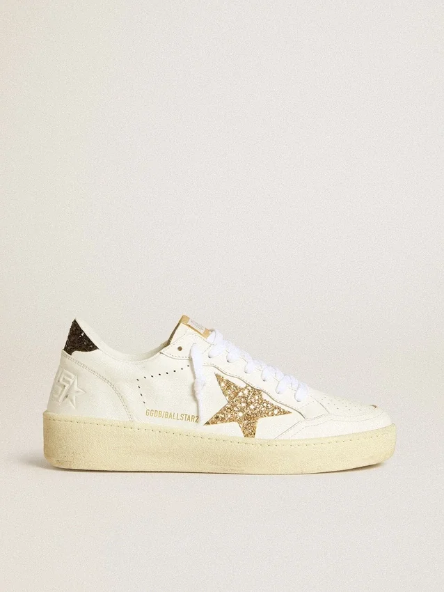 Ball Star da donna in pelle bianca con stella glitterata dorata e linguetta sul tallone glitterata nera