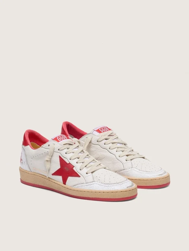 Ball Star da donna in pelle bianca con stella rossa e linguetta sul tallone