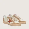 Ball Star da donna in pelle color crema con stella in pelle rosso mattone e inserti in pelle scamosciata