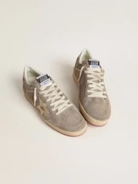 Ball Star da donna in pelle scamosciata beige con stella in pelle metallizzata dorata e scritte in perline