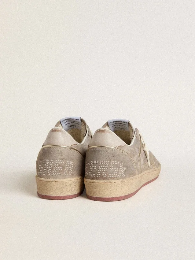 Ball Star da donna in pelle scamosciata beige con stella in pelle metallizzata dorata e scritte in perline