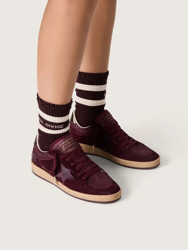 Ball Star da donna in pelle scamosciata bordeaux con stella in cristallo e linguetta sul tallone in pelle metallizzata