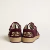 Ball Star da donna in pelle scamosciata bordeaux con stella in cristallo e linguetta sul tallone in pelle metallizzata