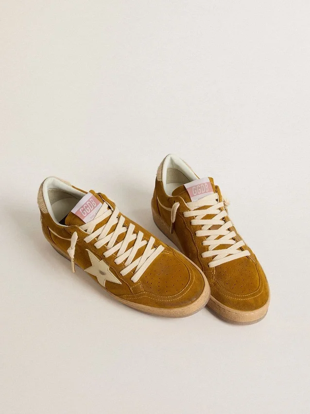 Ball Star da donna in pelle scamosciata con stella in pelle beige e linguetta sul tallone in pelle di pony