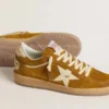 Ball Star da donna in pelle scamosciata con stella in pelle beige e linguetta sul tallone in pelle di pony