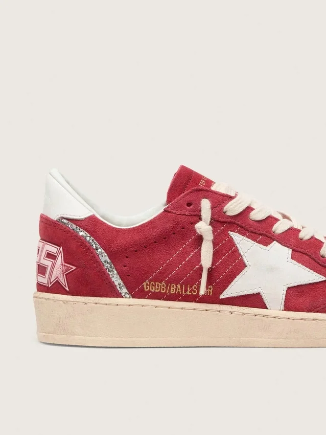 Ball Star da donna in pelle scamosciata rossa con stella in pelle bianca e linguetta sul tallone