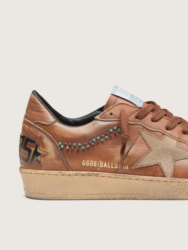 Ball Star da uomo in pelle marrone con stella in pelle scamosciata beige e perline