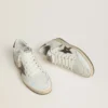 Ball Star da uomo in pelle nappa bianca con stella e linguetta sul tallone in pelle laminata color bronzo