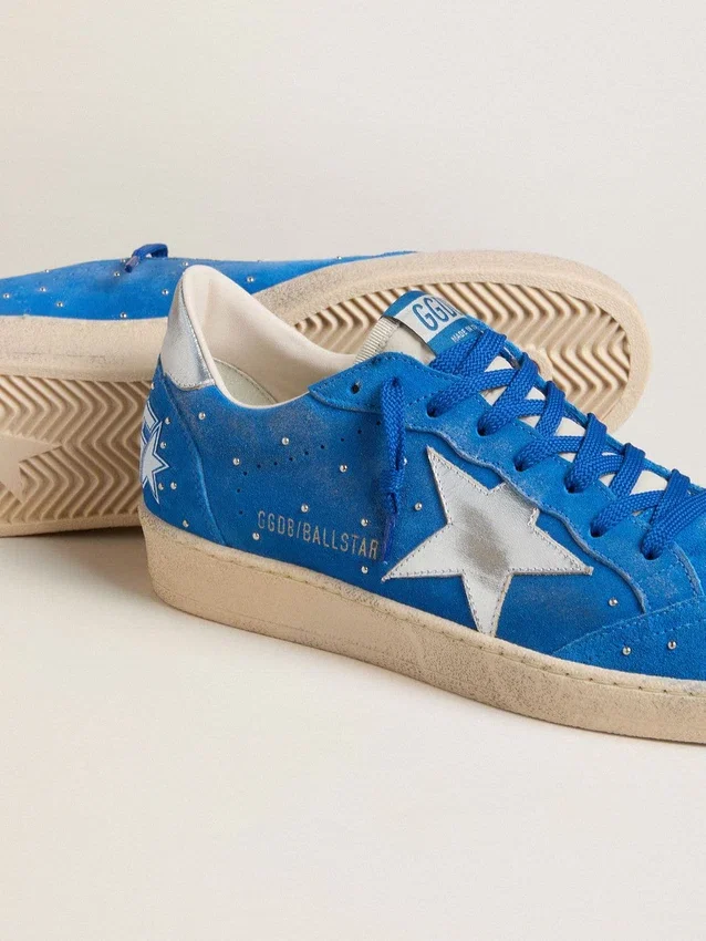Ball Star da uomo in pelle scamosciata azzurra con borchie e stella in pelle metallizzata argento