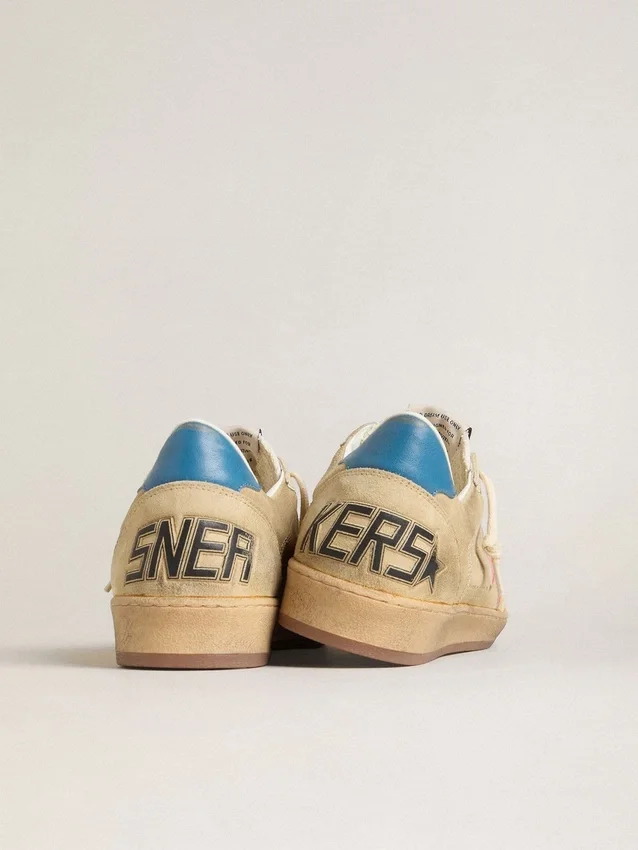 Ball Star da uomo in pelle scamosciata beige con stella in pelle color corallo e linguetta sul tallone in nappa blu