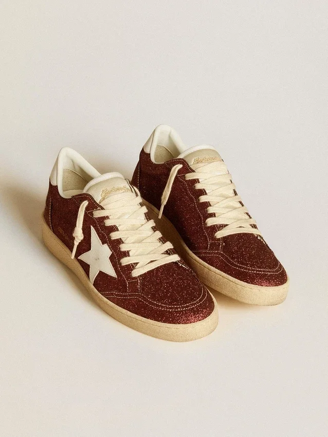 Ball Star in glitter bordeaux con stella e linguetta sul tallone in pelle bianca