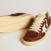 Ball Star in glitter bordeaux con stella e linguetta sul tallone in pelle bianca