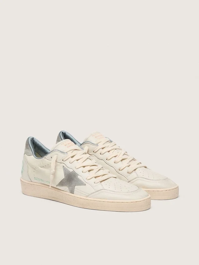 Ball Star in pelle nappa con stella e linguetta sul tallone in pelle scamosciata grigia