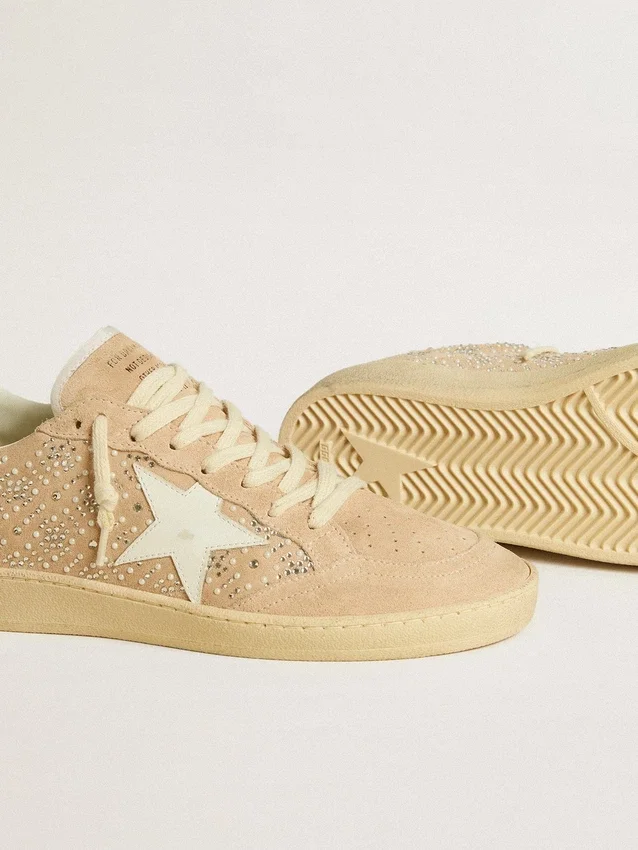 Ball Star in pelle scamosciata e cristalli Swarovski con stella in pelle e linguetta metallica sul tallone