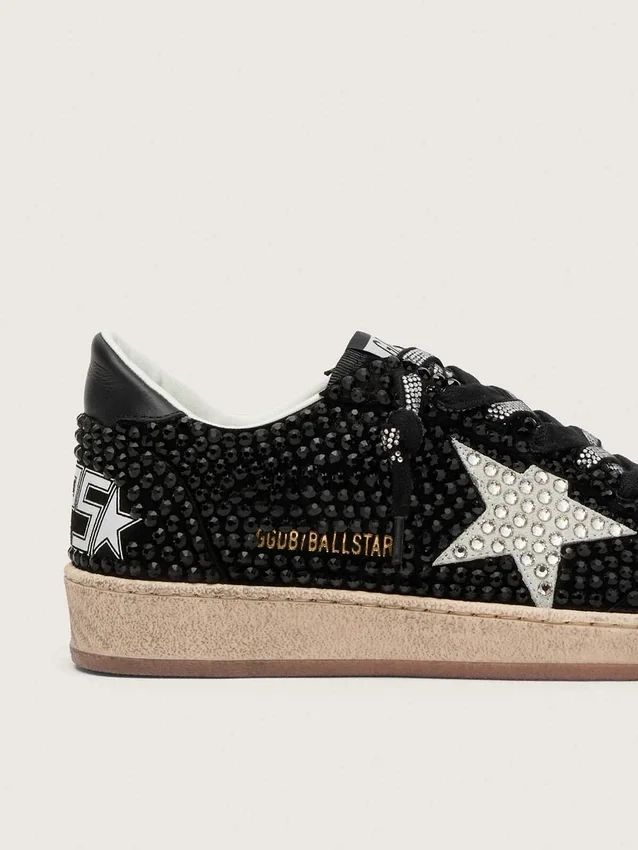 Ball Star in pelle scamosciata nera con stella bianca e cristalli Swarovski