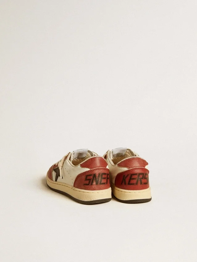 Ball Star Junior in nappa con stella nera e inserti in pelle rossa
