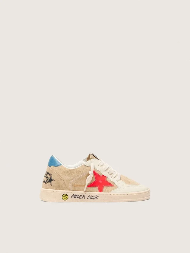 Ball Star Junior in pelle scamosciata beige con stella rossa e linguetta sul tallone azzurra