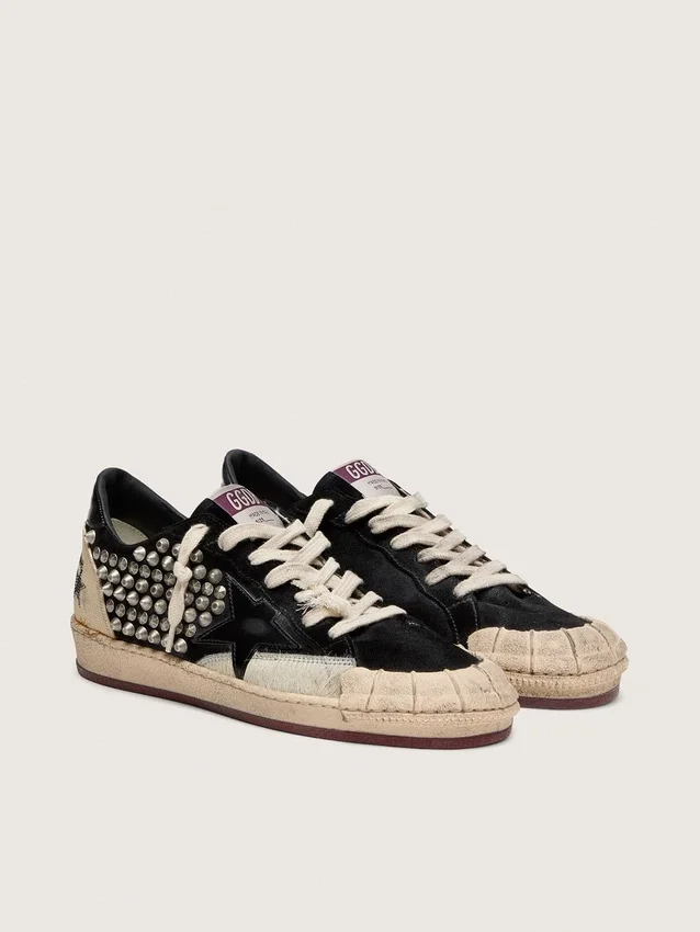 Ball Star LAB da donna in pelle scamosciata nera con borchie e stella in pelle nera lucida