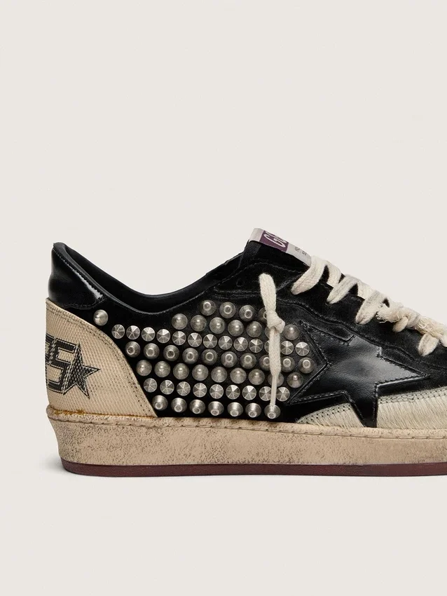 Ball Star LAB da uomo in pelle scamosciata nera con borchie e stella in pelle nera lucida