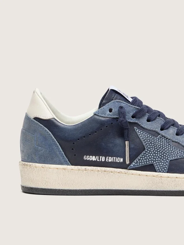Ball Star LTD da donna in pelle blu scuro con stella in cristalli Swarovski azzurri e inserti in pelle scamosciata
