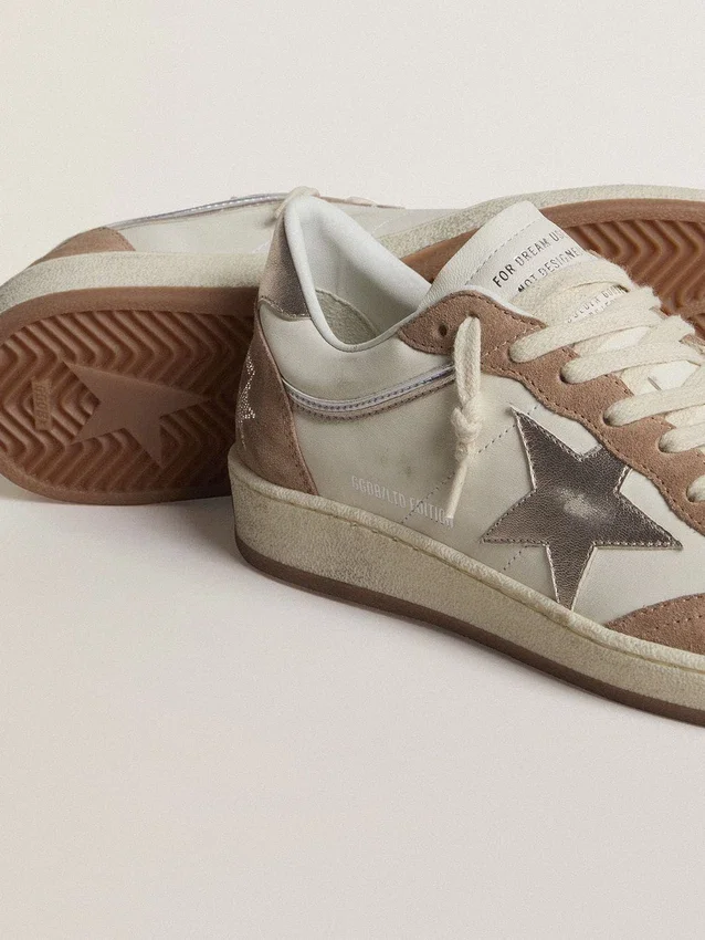 Ball Star LTD in pelle nappa bianca e pelle scamosciata rosa antico con stella in pelle argento metallizzato e linguetta sul tallone