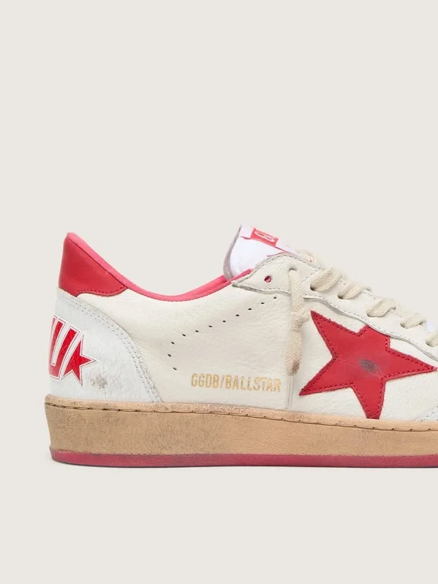 Ball Star Wishes da donna in pelle bianca con stella rossa e linguetta sul tallone