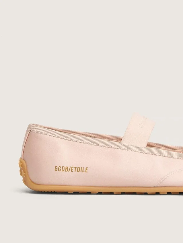 Ballerine Étoile in raso rosa cipria con stella ricamata rosa cipria e cinturino elastico