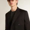 Blazer da uomo nero a doppio petto con chiusura a bottoni