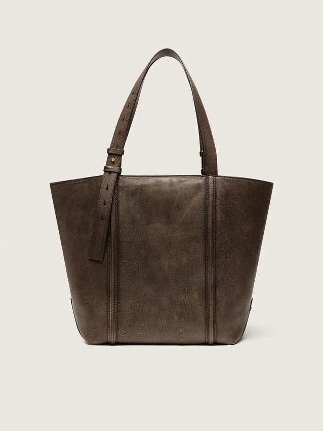 Borsa 24/7 East West in pelle marrone scuro effetto invecchiato