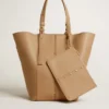 Borsa 24/7 North South in pelle color cappuccino con manici regolabili
