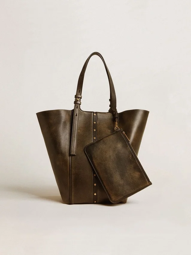 Borsa 24/7 North South in pelle nera invecchiata con manici regolabili