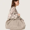 Borsa tote in tela antracite con ricami e dettagli in argento anticato