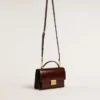 Borsa Venezia in pelle laminata marrone scuro con dettagli dorati