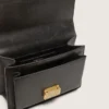 Borsa Venezia in pelle nera invecchiata con dettagli dorati
