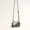 Borsa Venezia piccola in pelle metallizzata grigio antracite con dettagli neri