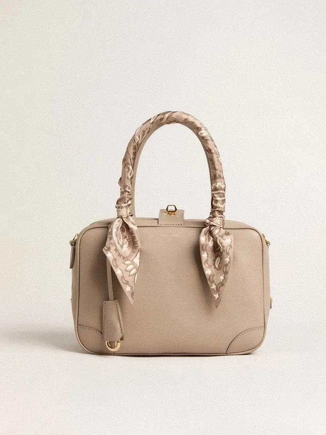Borsa Vita in pelle color taupe con dettagli dorati